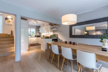 A VENDRE -COLLONGE-BELLERIVE charmante villa au calme à 150 mètres du lac