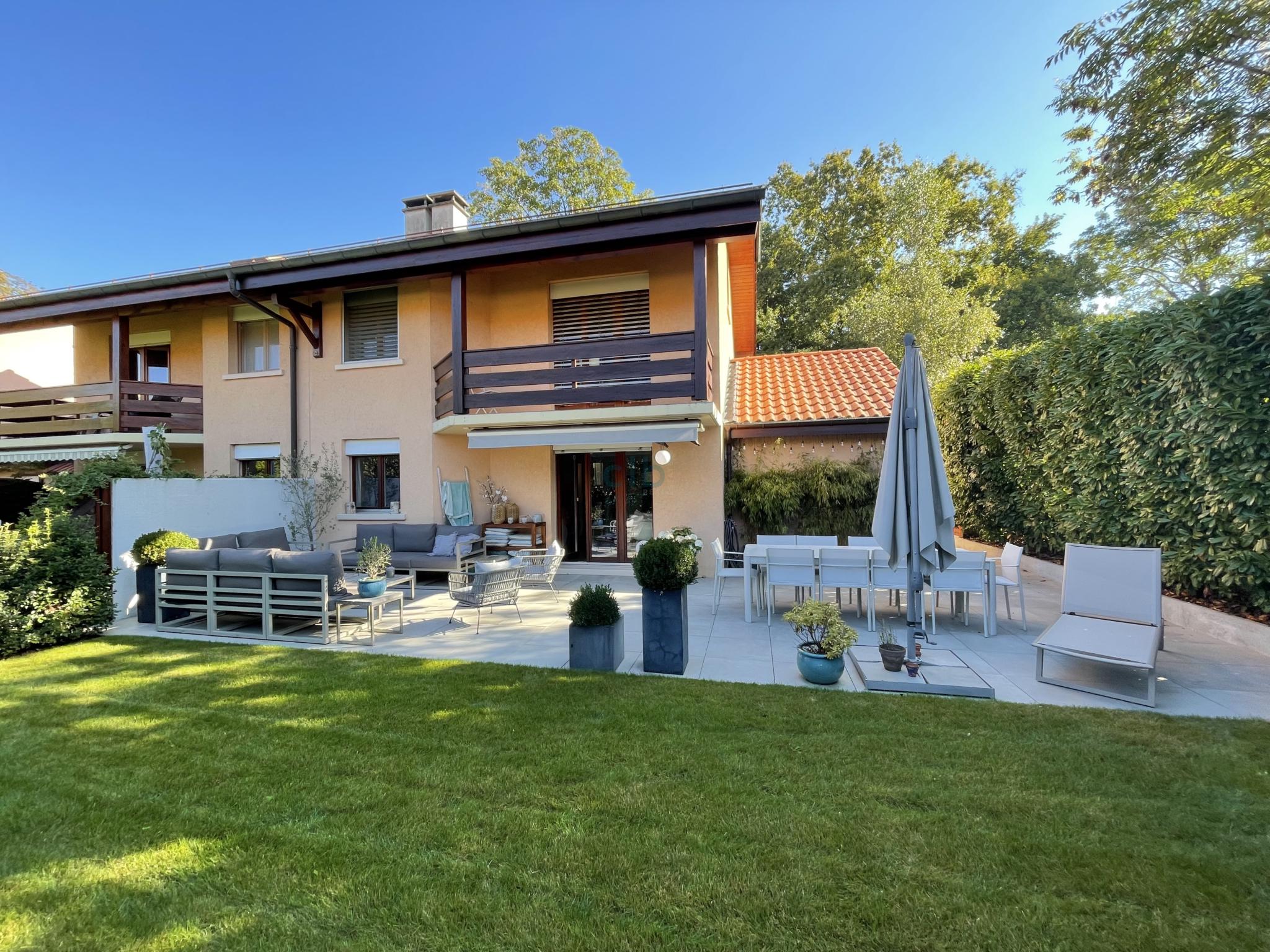 A VENDRE -COLLONGE-BELLERIVE charmante villa au calme à 150 mètres du lac